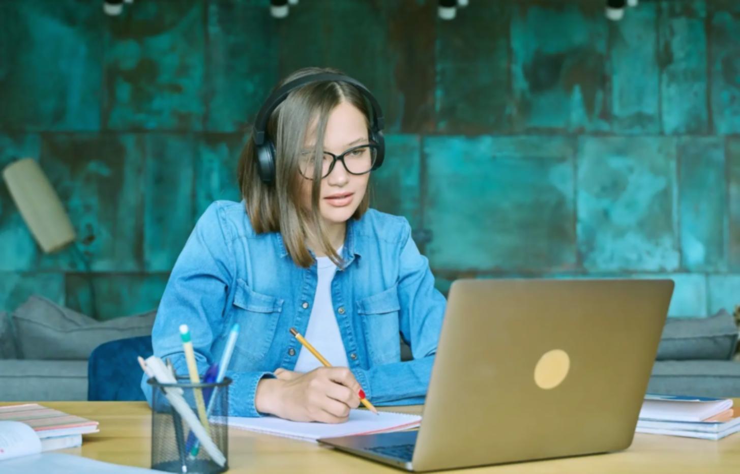 Piyasa analiz araçları ve grafikler