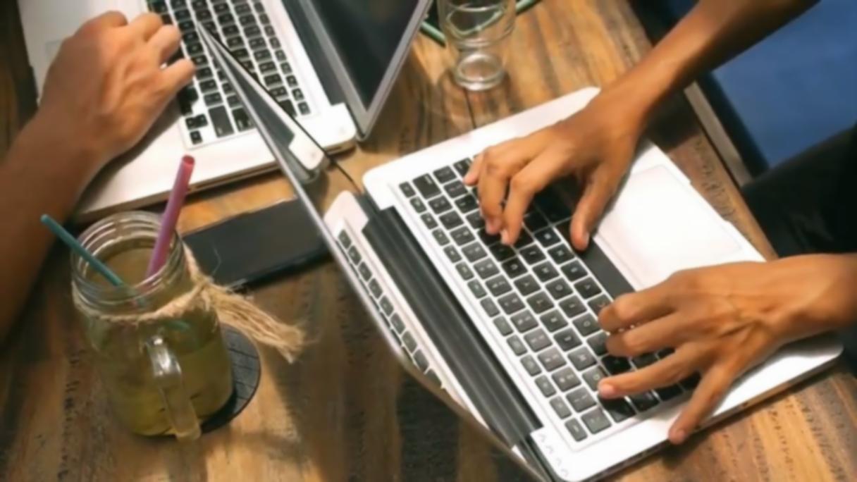 Baylotsmart eğitim platformu iletişim